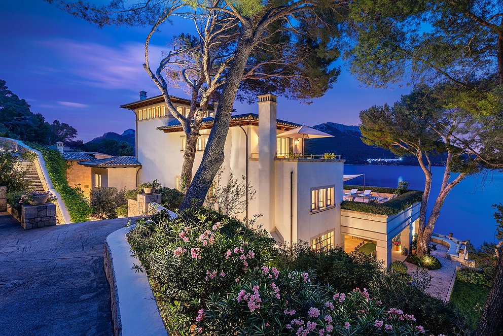 Frontline House for sale in Mallorca