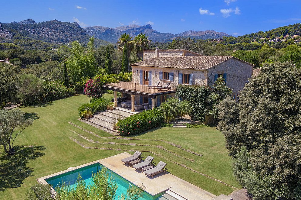 Finca Property for sale in Mallorca North