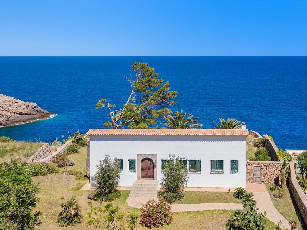 Sea Access House for Sale West Coast Mallorca