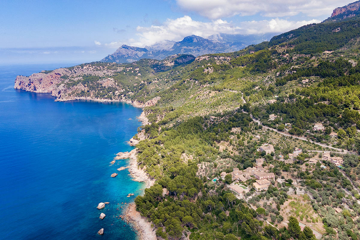 Deia 869m² country property for sale with covered terrace