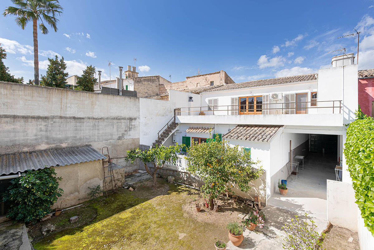 422m² house for sale in Sa Pobla